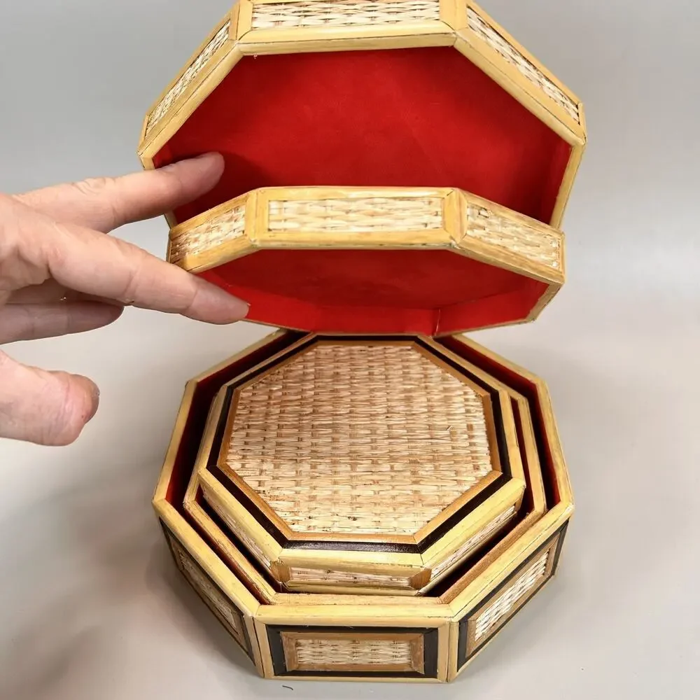 Vintage Bamboo Wicker Hexagon 3 Nesting Jewelry Trinket Boxes- EUC
